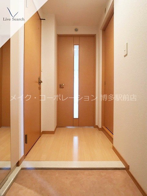 玄関 ル・プランタン博多 玄関