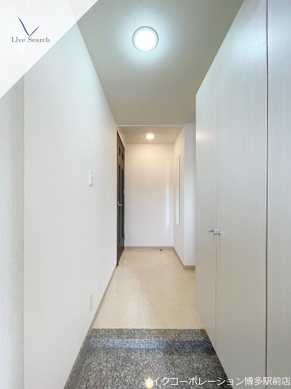 玄関 エムティースクエア吉塚駅前 玄関