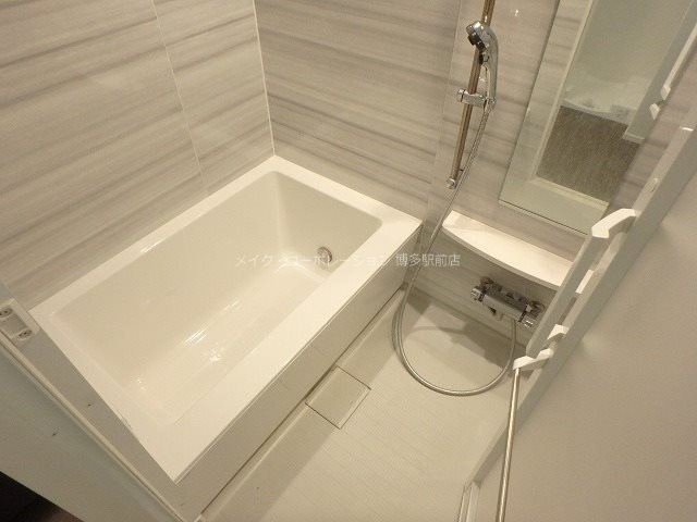 エンクレスト博多EAST PARK 風呂画像