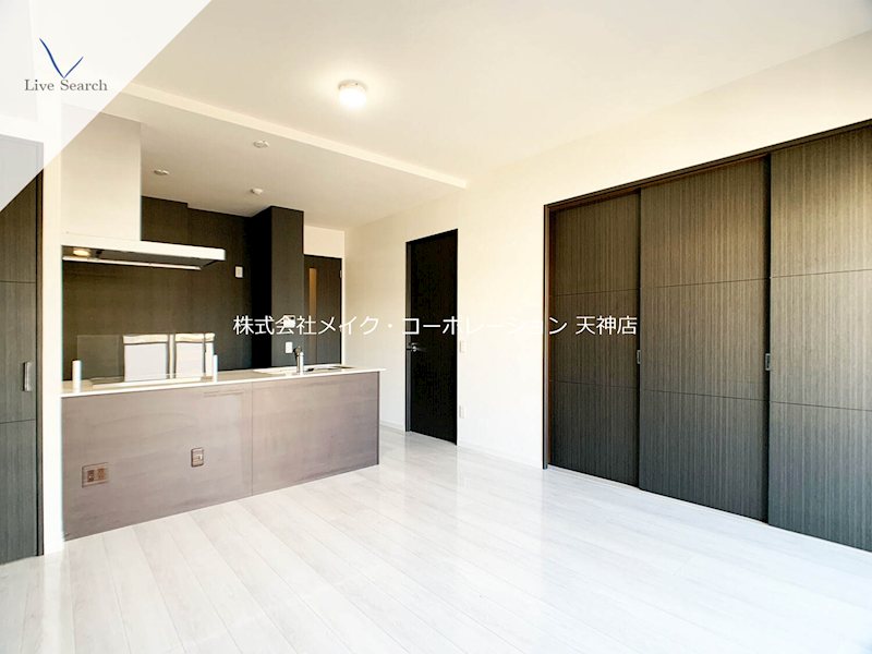 リビング デュ・レジア平尾 リビング