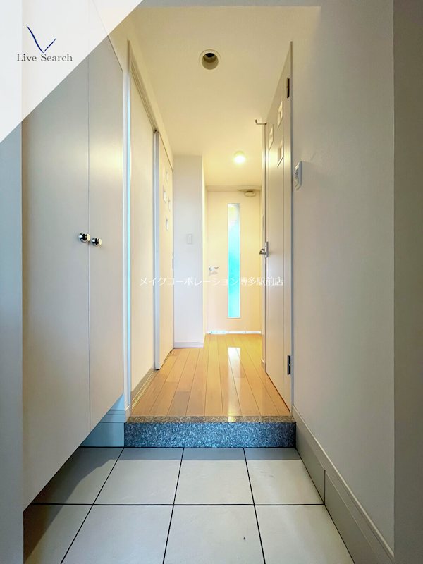 アトラスアルファーノ箱崎  玄関