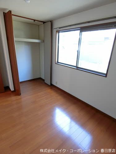 フローラルコートF棟 ベッドルーム