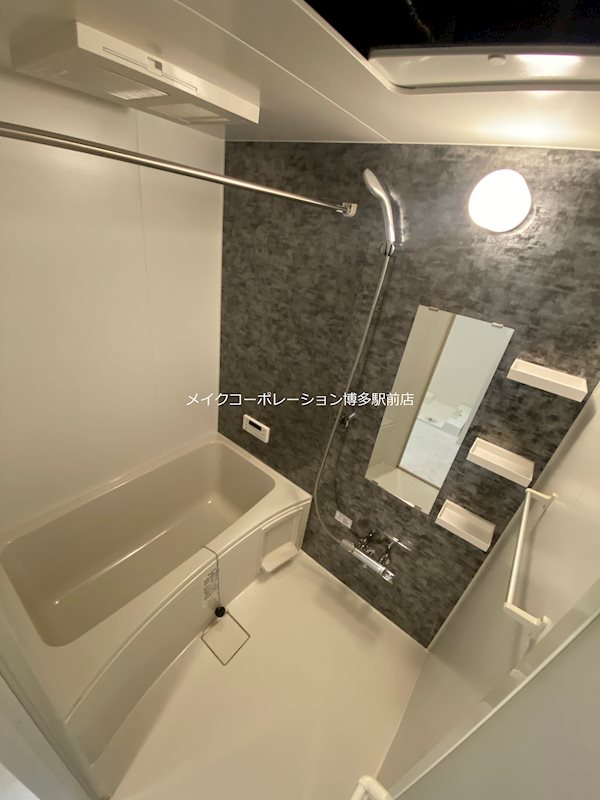 ※写真は棟内別部屋参考写真 S-RESIDENCE博多駅南afford 風呂画像