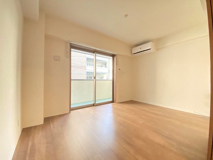 KDT博多駅南レジデンス リビング