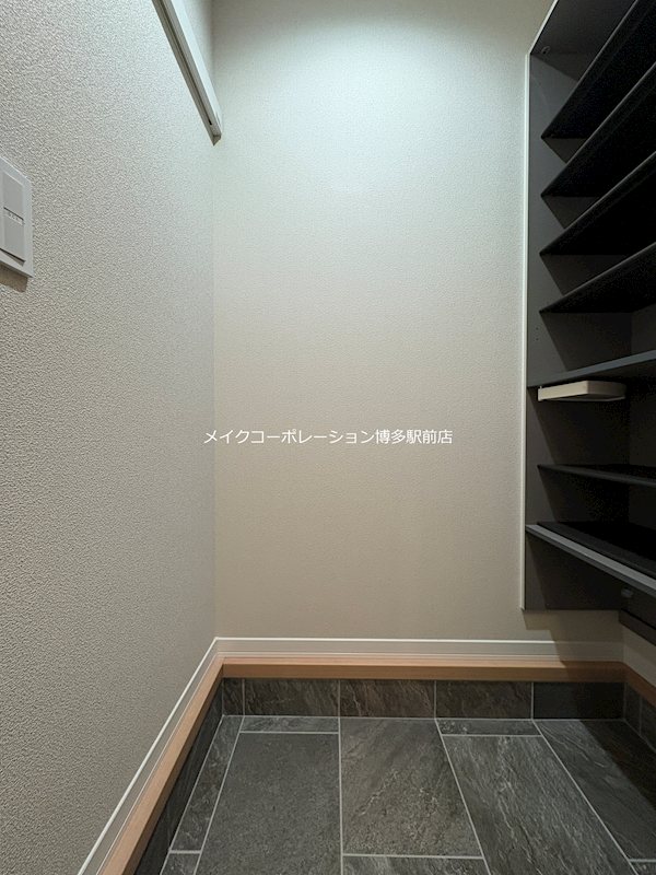 玄関 メゾン ド パルク 清水 玄関