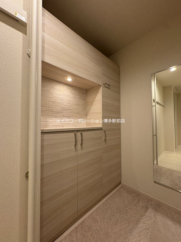 玄関 メゾン ド パルク 清水 玄関