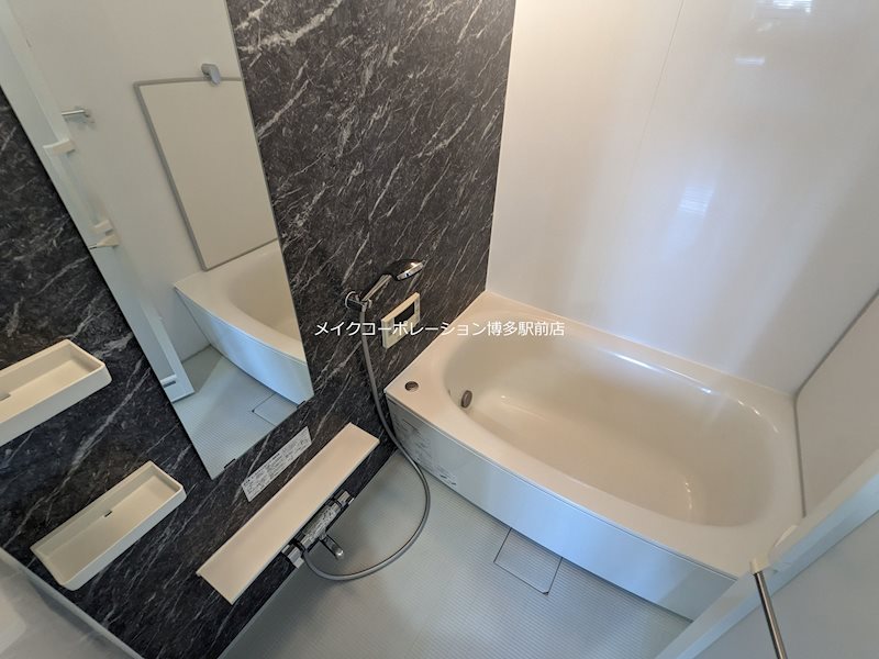 バス リーブル博多駅前 風呂画像