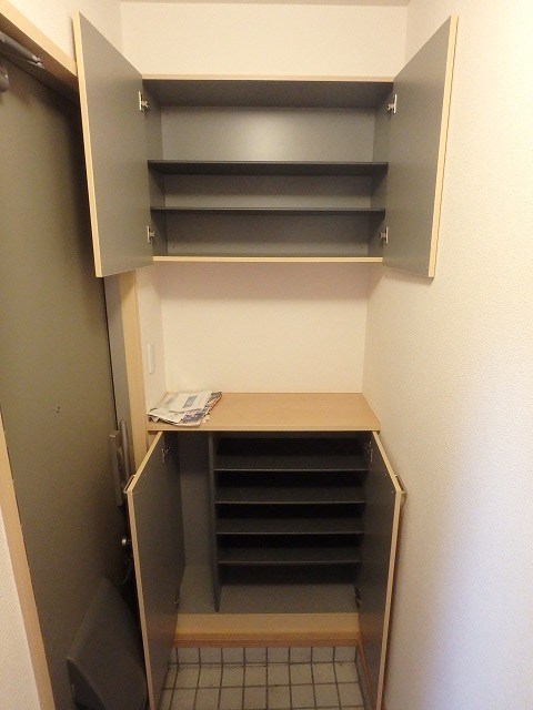 エトワール筒井 玄関