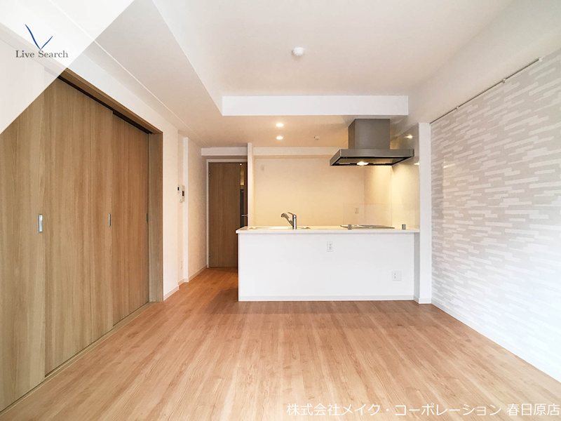 写真は同型タイプ プランドール赤坂 リビング