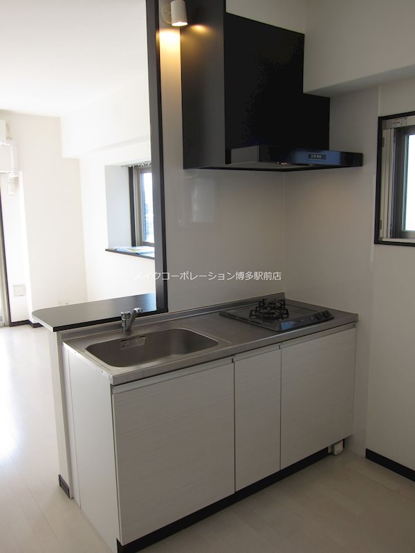 キッチン リラス博多 キッチン