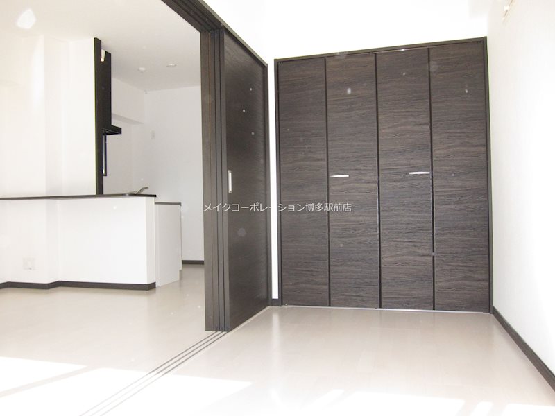 ベッドルーム リラス博多 ベッドルーム