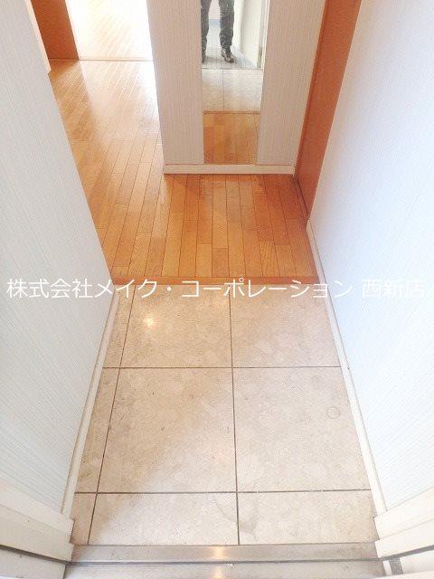 玄関 ルミエール別府 玄関