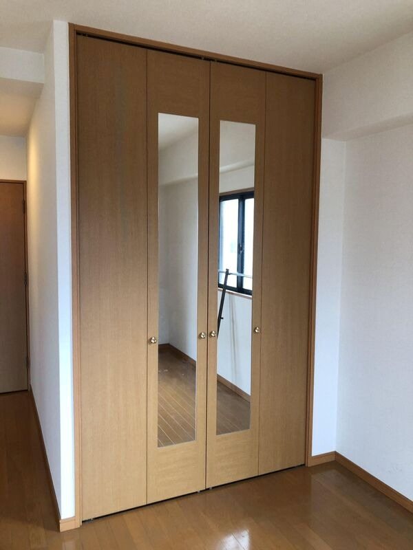 ピュアドームヴィサージュ西公園 リビング