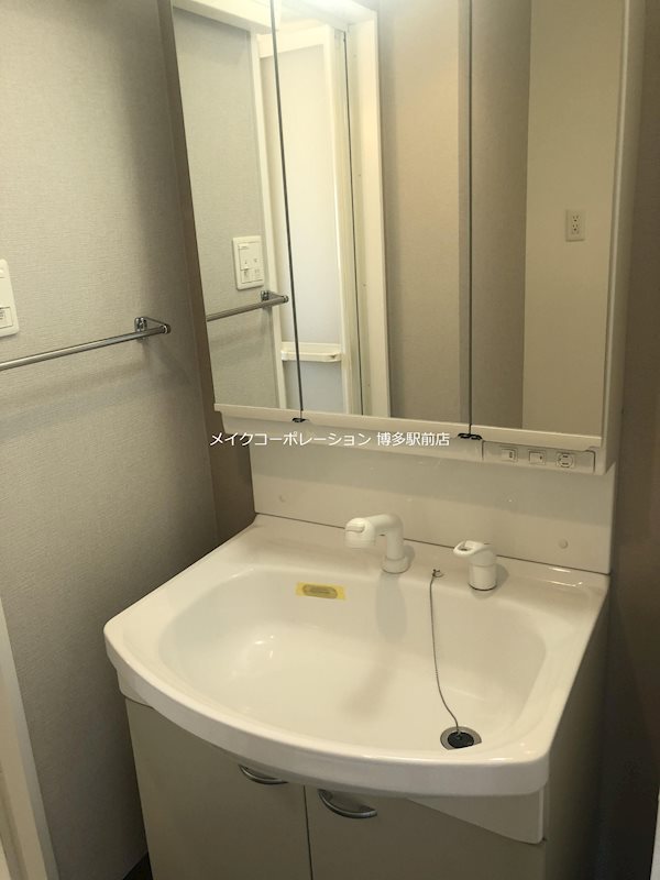 洗面所 ラファセアリービオ博多 その他1