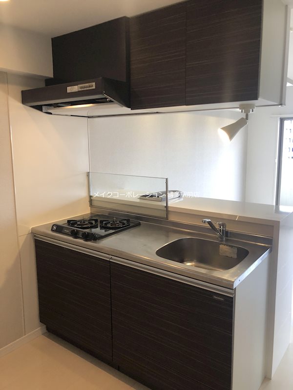 キッチン ラファセアリービオ博多 キッチン