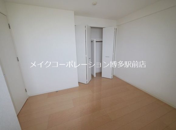 ベルメゾン西公園テラス ベッドルーム