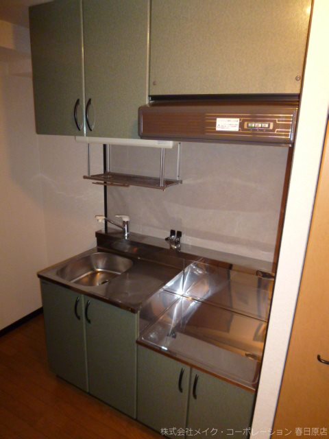 写真は同型タイプ ピュア春日公園 キッチン