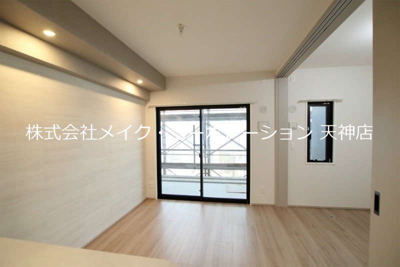 リビング リファレンス六本松ビル リビング