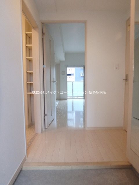 玄関 ベラヴィスタ美野島 玄関