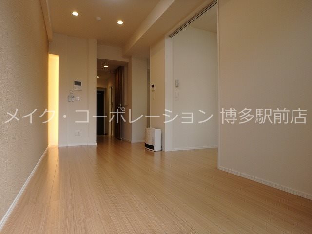同物件・同間取り写真引用 ウェルブライト美野島 リビング
