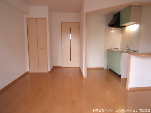 写真は同型タイプ クレアーレ大野城 リビング