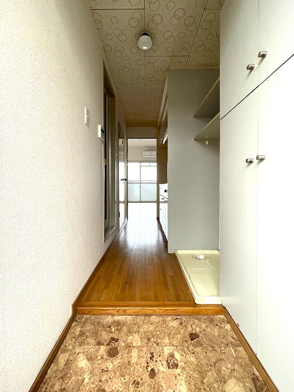 サンクレスト多の津 玄関