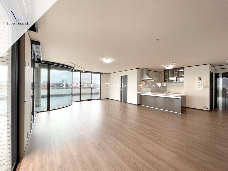 リビング ユニバース大濠 リビング