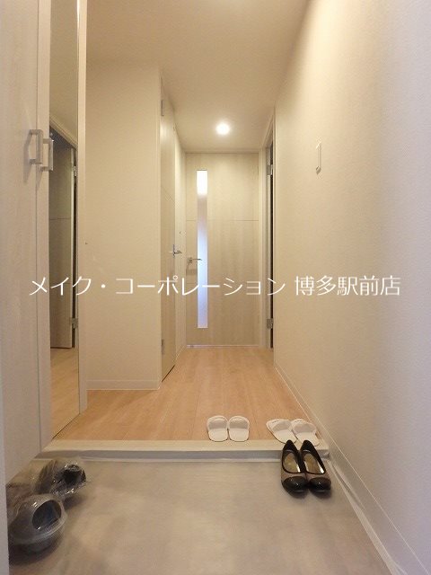 エルグランド吉塚 玄関