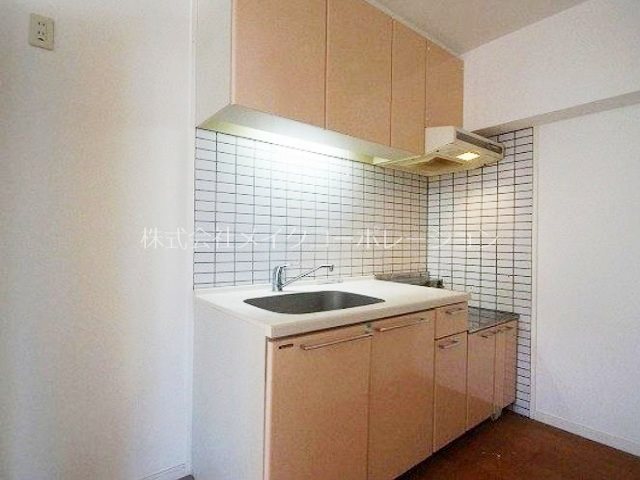 ティ・ファインズ平尾  キッチン