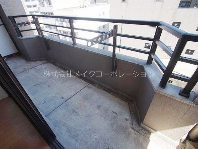 ティ・ファインズ平尾  ベランダ