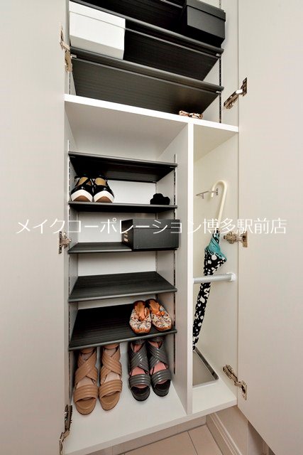 エンクレスト博多PREMIER 玄関