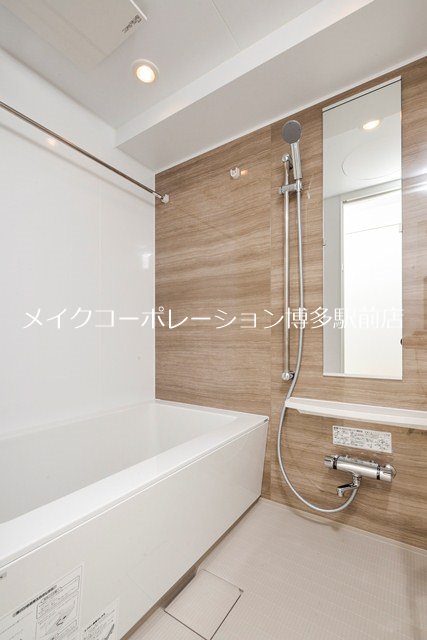 エンクレスト博多PREMIER 風呂画像