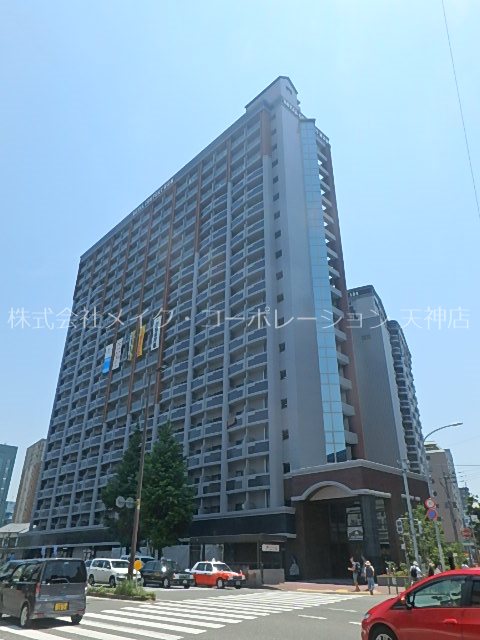 ロイヤルコンフォート渡辺通り   外観