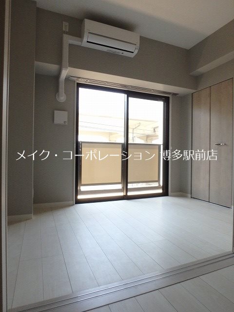 ヴァロアール博多 ベッドルーム