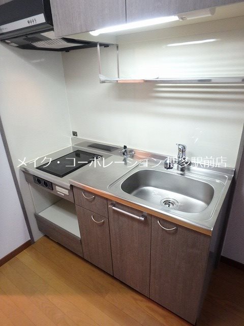 ロイヤル神屋 キッチン