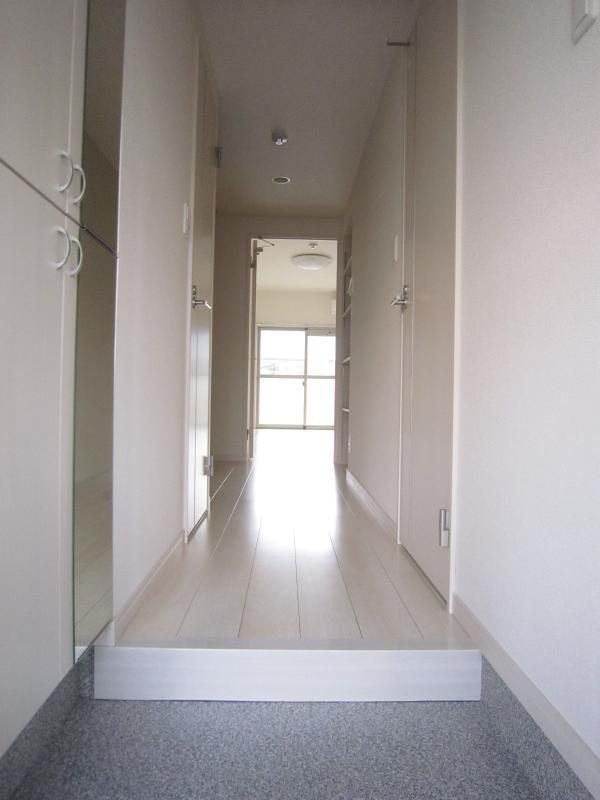 プランドール  玄関