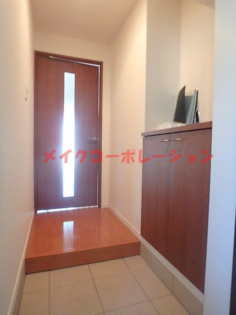 別部屋参考写真 エコルクス赤坂 玄関