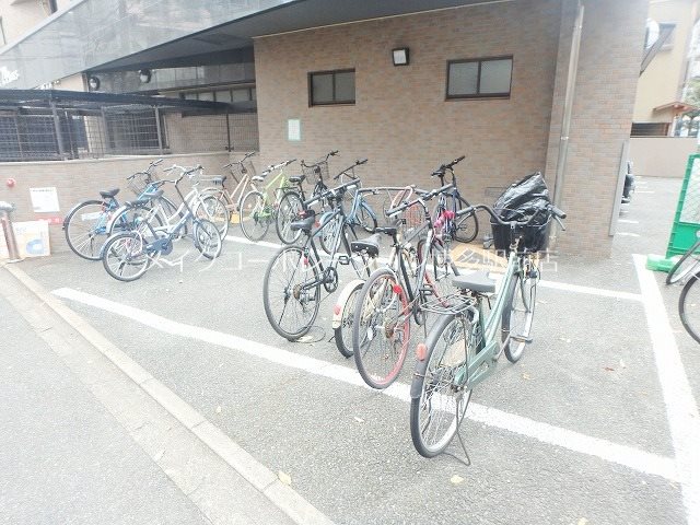 ティ・ファインズ平尾  その他8