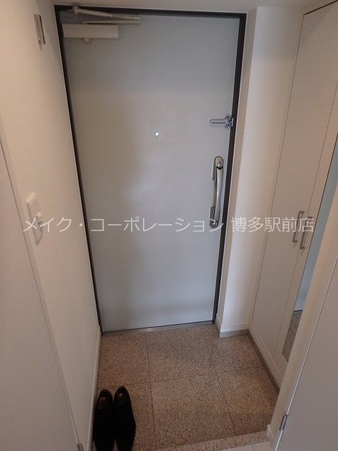 ラファセエクセレンシア呉服町 玄関