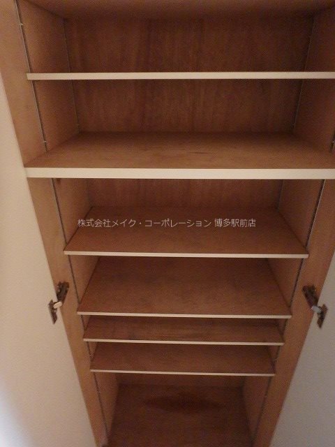 その他 クレタ県庁前 その他4