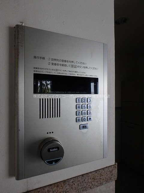 エントランス クレタ県庁前 その他14