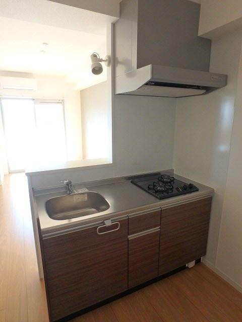 写真は同型タイプ LIFEFIELD二日市駅前 キッチン