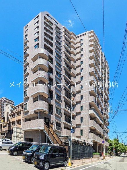 平尾駅前パークホームズ 外観