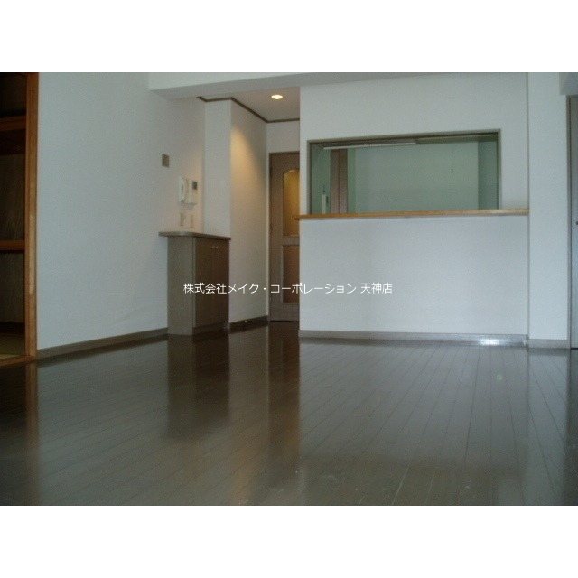 リビング アーバンパレスアクス大濠 リビング