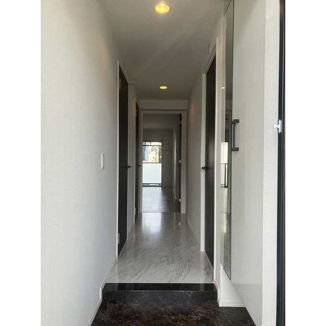 レイクサイドヒルズ 玄関