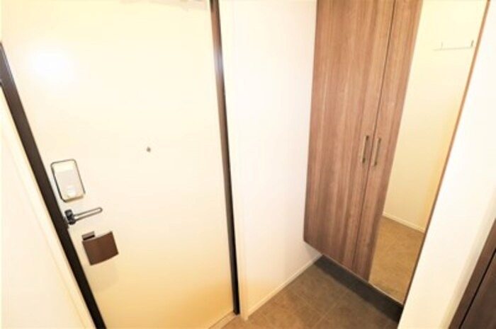 CASA　LAULEA 玄関