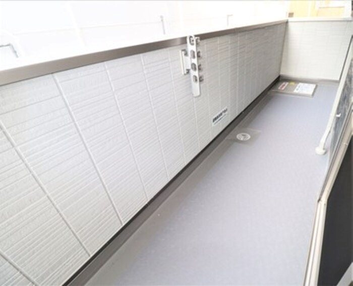 CASA　LAULEA ベランダ