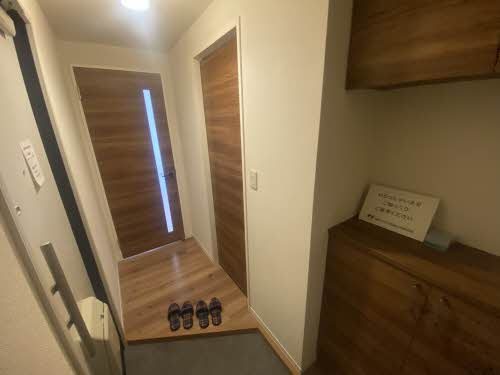 玄関 グリーンハウス城角 A棟 玄関