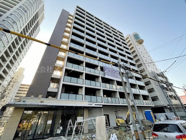 iN　SHAPE港 外観