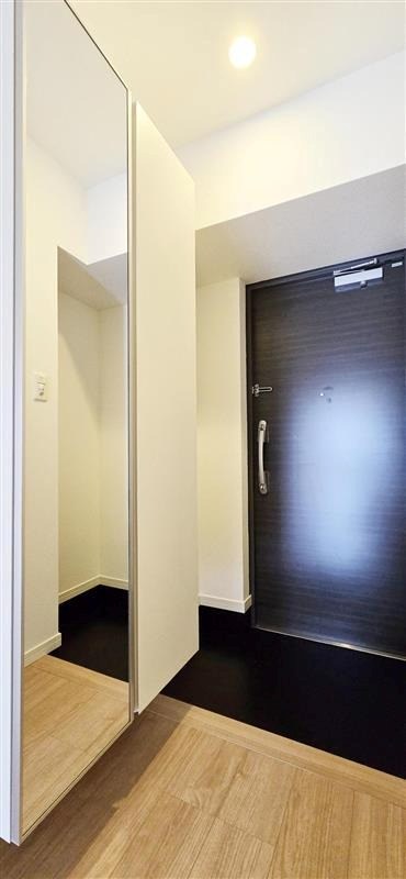 玄関 ヴィル・ル−チェ 玄関